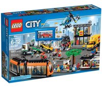 Конструктор LEGO City Городская площадь (60097)